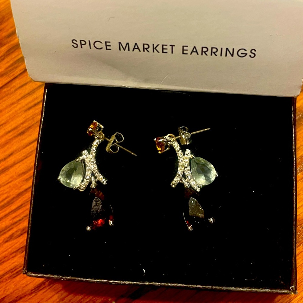 Avon Spice Market Earringa